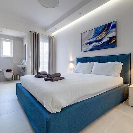 Deluxe Apartment With Valletta And Harbour Views Sliema Dış mekan fotoğraf
