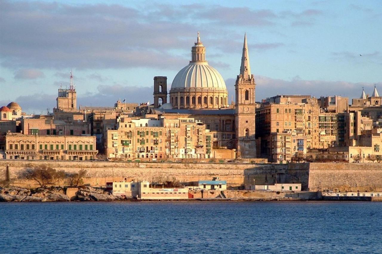 Deluxe Apartment With Valletta And Harbour Views Sliema Dış mekan fotoğraf